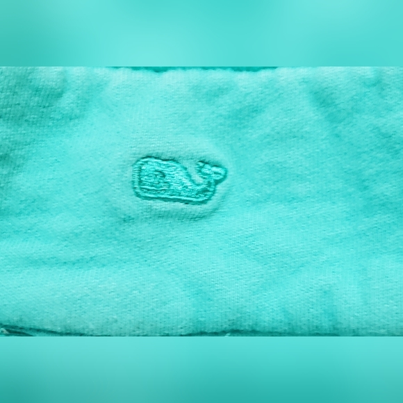 SOLD- Womens Vineyard Vines Quarter Zip Pullover - Picture 5 of 7